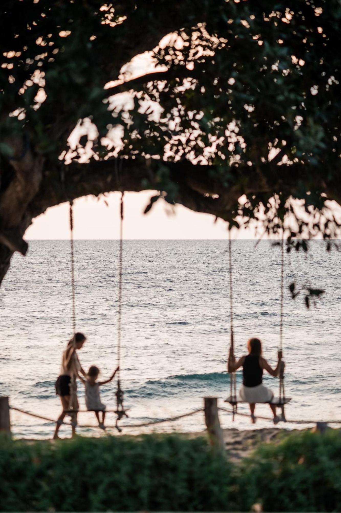 Living Asia Resort And Spa Senggigi Esterno foto